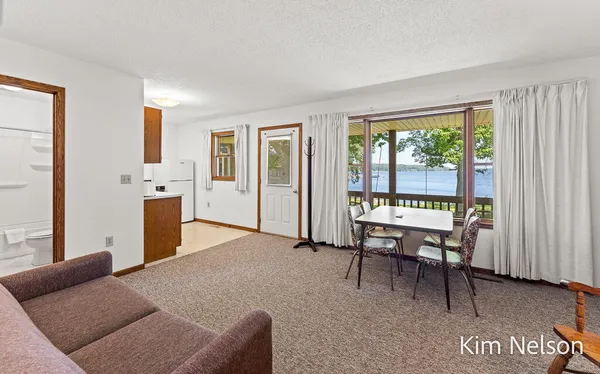 $2,200,000 | 6195 Murray Road, Whitehall, MI 49461