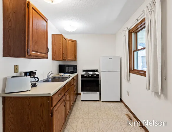 $2,200,000 | 6195 Murray Road, Whitehall, MI 49461
