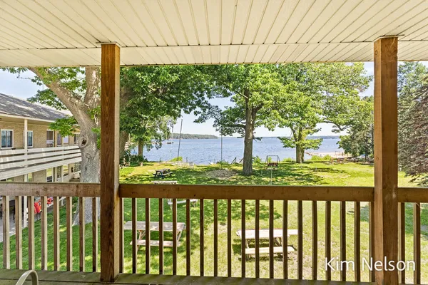 $2,200,000 | 6195 Murray Road, Whitehall, MI 49461