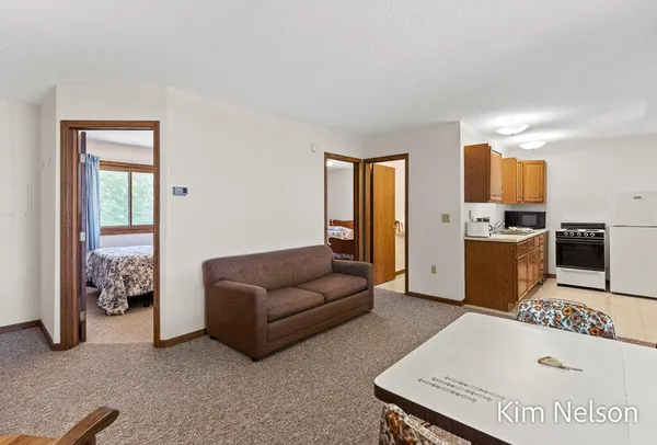 $2,200,000 | 6195 Murray Road, Whitehall, MI 49461
