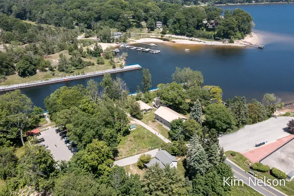 $2,200,000 | 6195 Murray Road, Whitehall, MI 49461