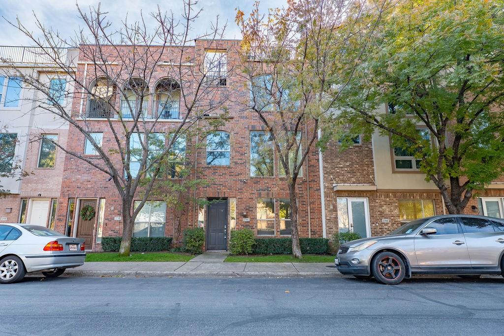2706 Floyd Street Dallas, TX 75204 - Photo 2 of 22