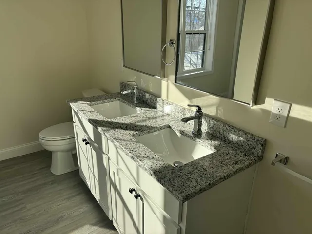 $2,600 | 725-727 Central Avenue, Unit 103, Dover, NH 03820