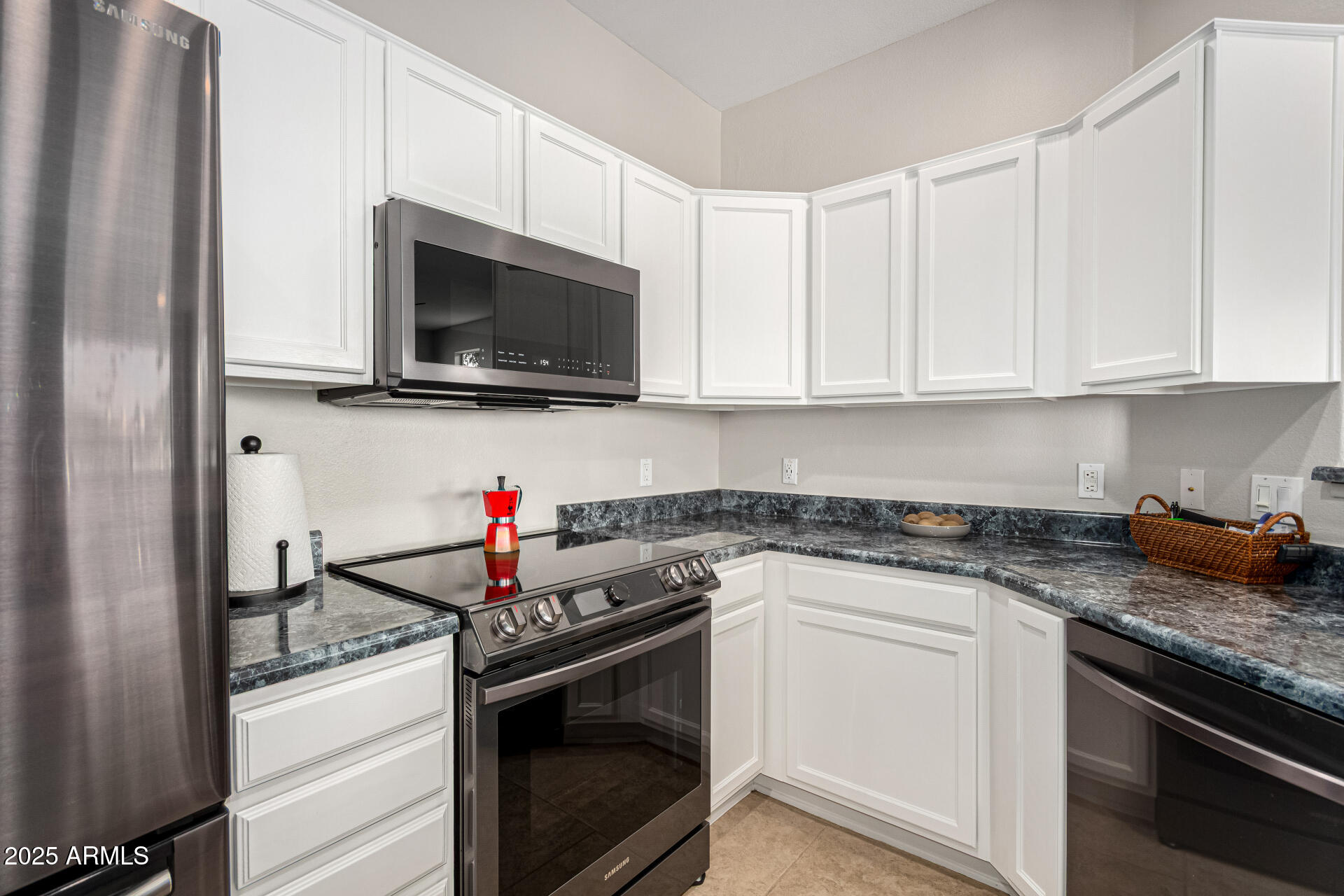 9550 East Thunderbird Road, Unit 244 Scottsdale, AZ 85260 - Photo 10 of 36 10-Thunderbird