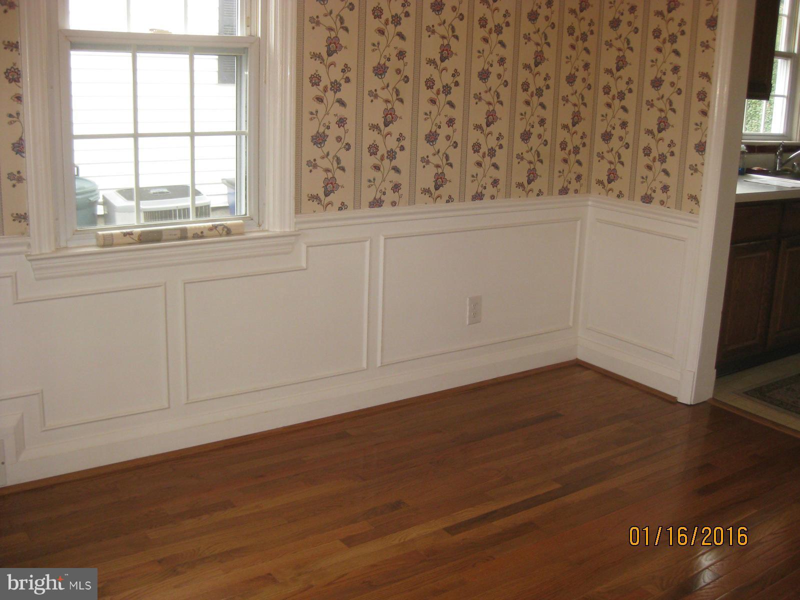 901 Litchfield Road Baltimore, MD 21239 - Photo 8 of 26 Dining Room