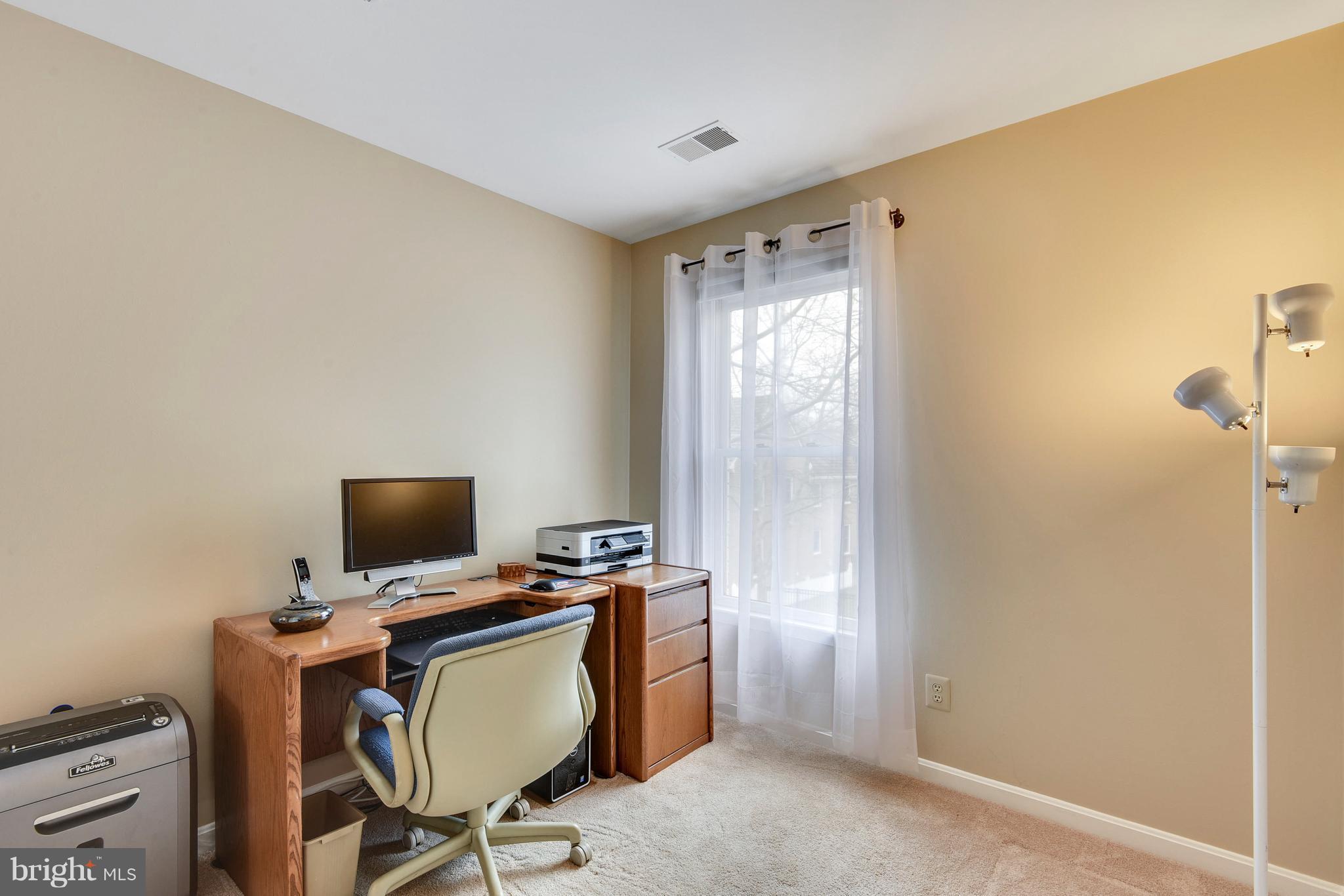 104 Hart Road Gaithersburg, MD 20878 - Photo 17 of 29 Bedroom