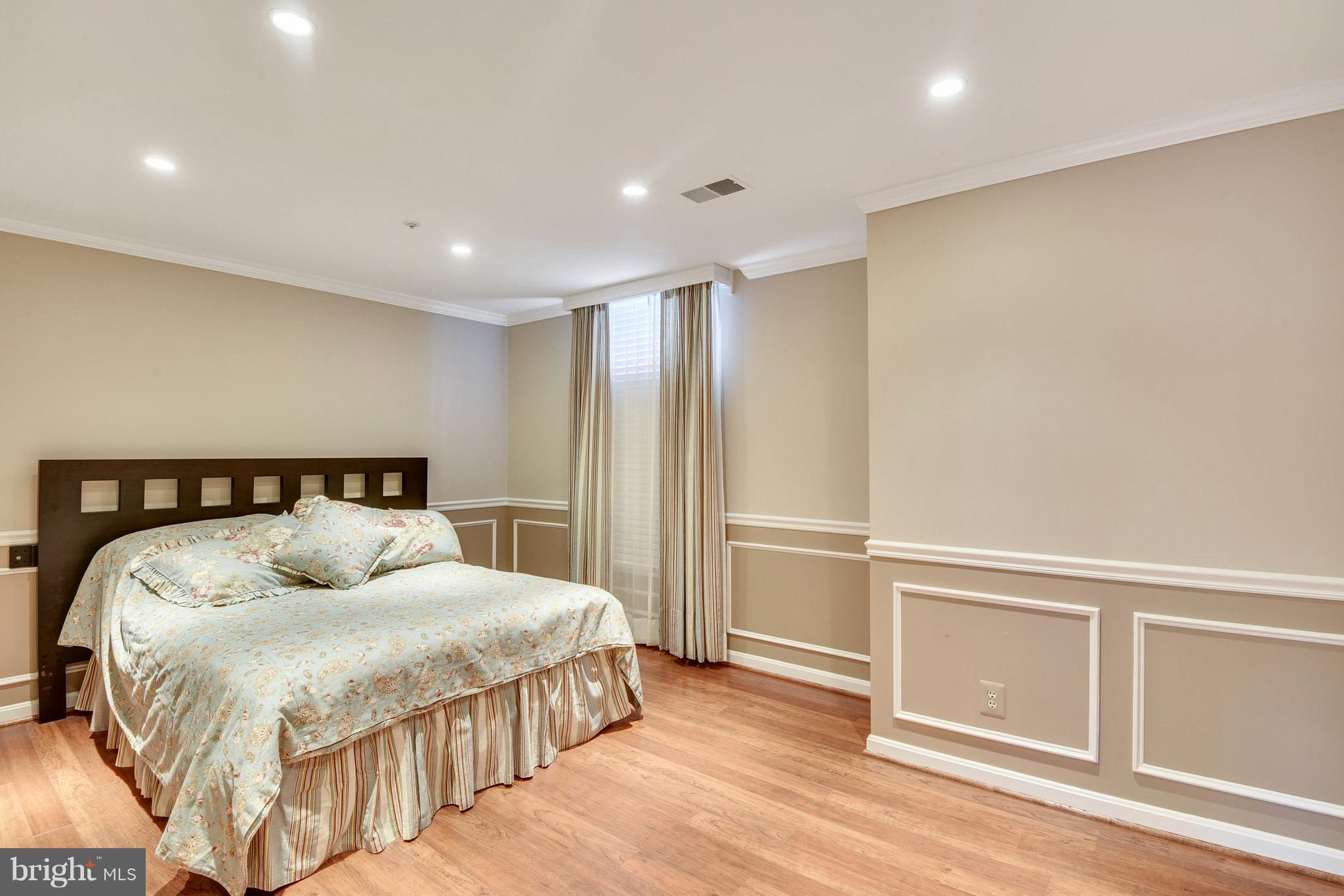 104 Hart Road Gaithersburg, MD 20878 - Photo 23 of 29 Interior (General)