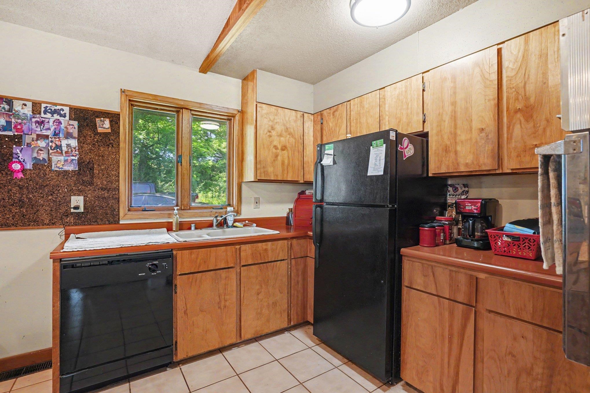 5560 Demerly Road Benzonia, MI 49616 - Photo 10 of 34