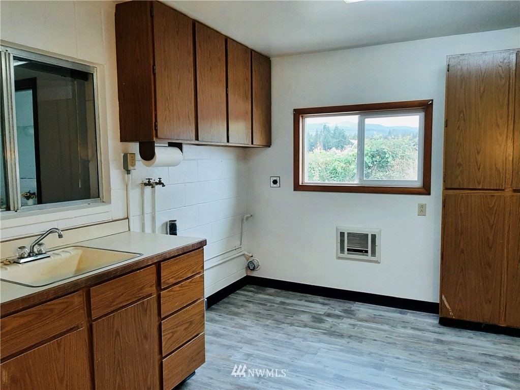2405 Wildwood Road Curtis, WA 98538 - Photo 21 of 35