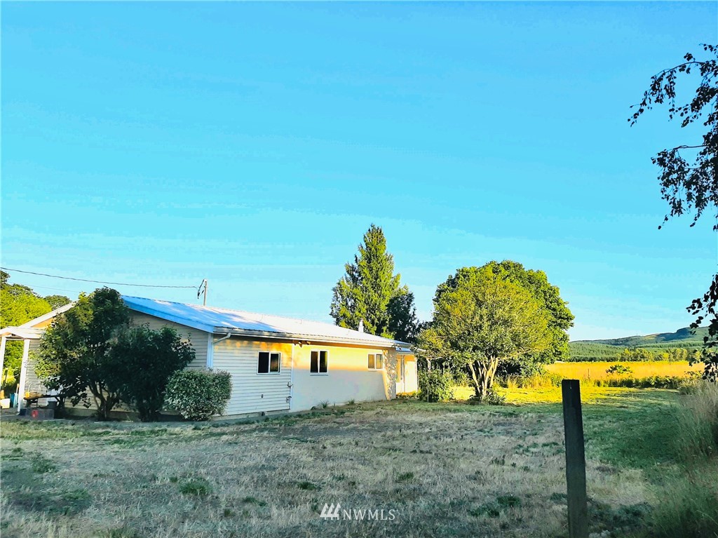 2405 Wildwood Road Curtis, WA 98538 - Photo 23 of 35