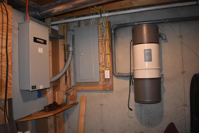 $490,000 | 162 Stephenson Heights, Irasburg, VT 05845