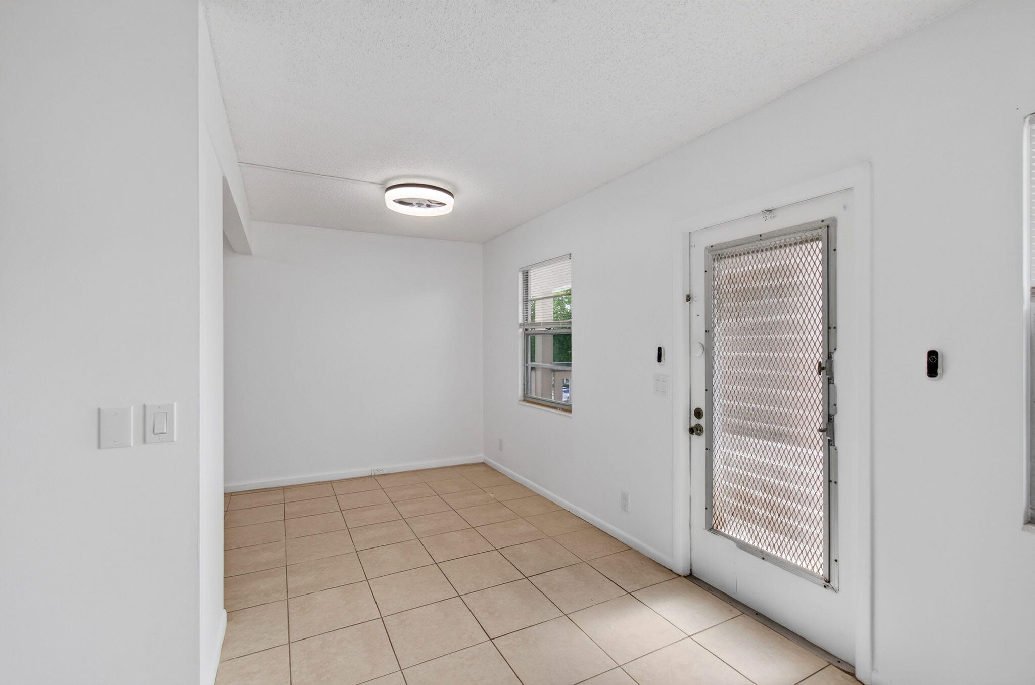 4028 Hythe B Boca Raton, FL 33434 - Photo 17 of 108 24-web-or-mls-DSC_8762
