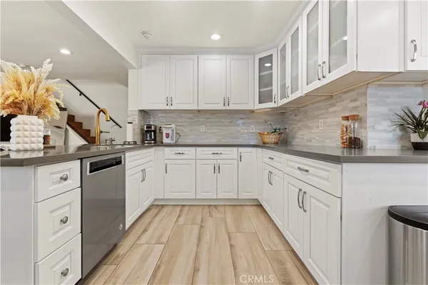 $1,325,000 | 315 East Juanita Avenue, Glendora, CA 91740