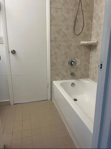 $1,800 | 975 North Franklin Avenue, Unit 975E, Homestead, FL 33034