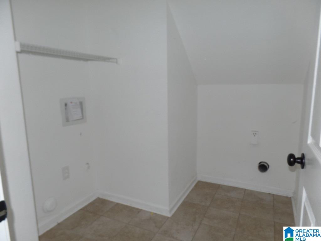 126 Meadow View Circle Pelham, AL 35124 - Photo 6 of 15