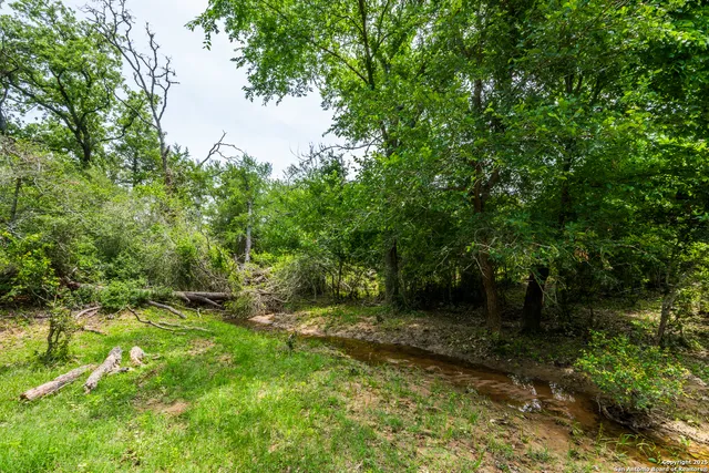 $2,170,000 | 3671 County Road 455, Thorndale, TX 76577