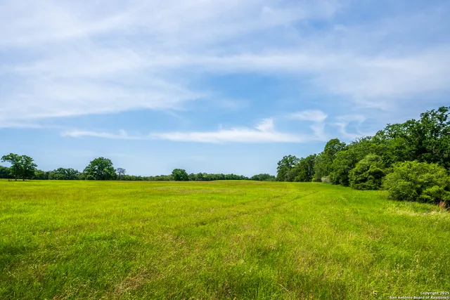 $2,170,000 | 3671 County Road 455, Thorndale, TX 76577