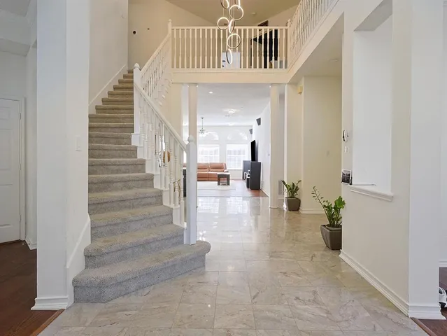 a view of entryway and hall