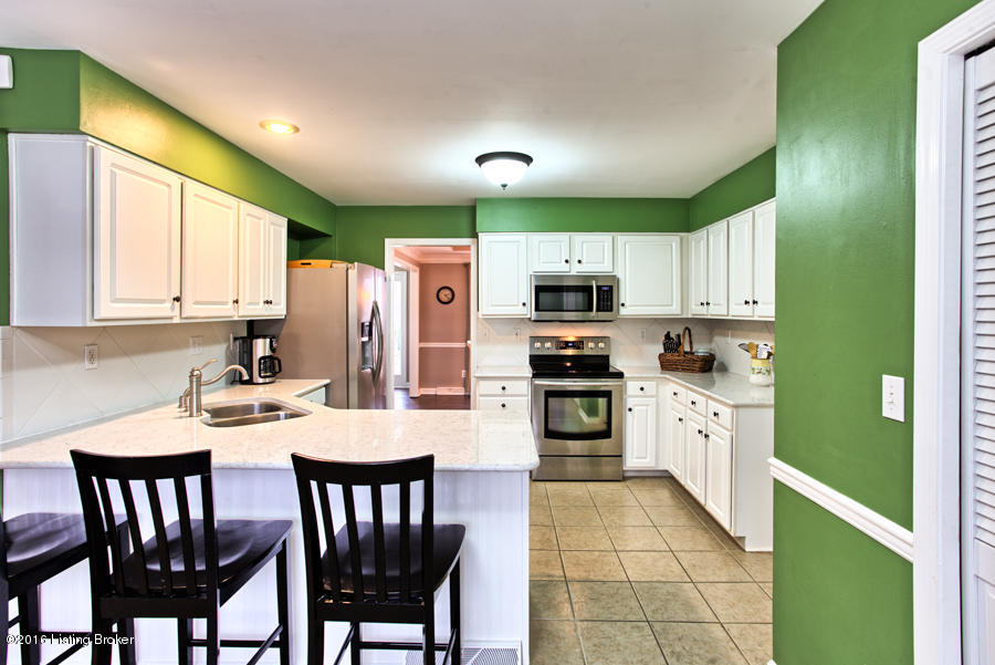 14117 Spring Mill Road Louisville, KY 40245 - Photo 8 of 48 Img8