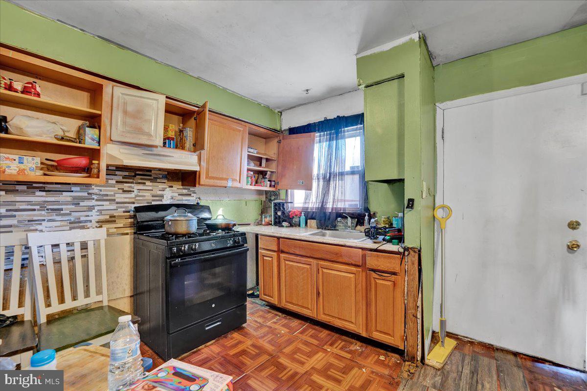 3305 Township Line Road Chester, PA 19013 - Photo 8 of 25 Gallery Image 8