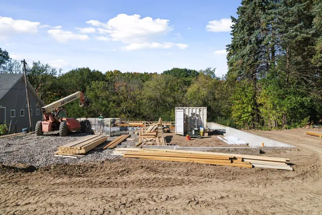 $3,197,500 | 105 Queensland Lane North, Plymouth, MN 55447