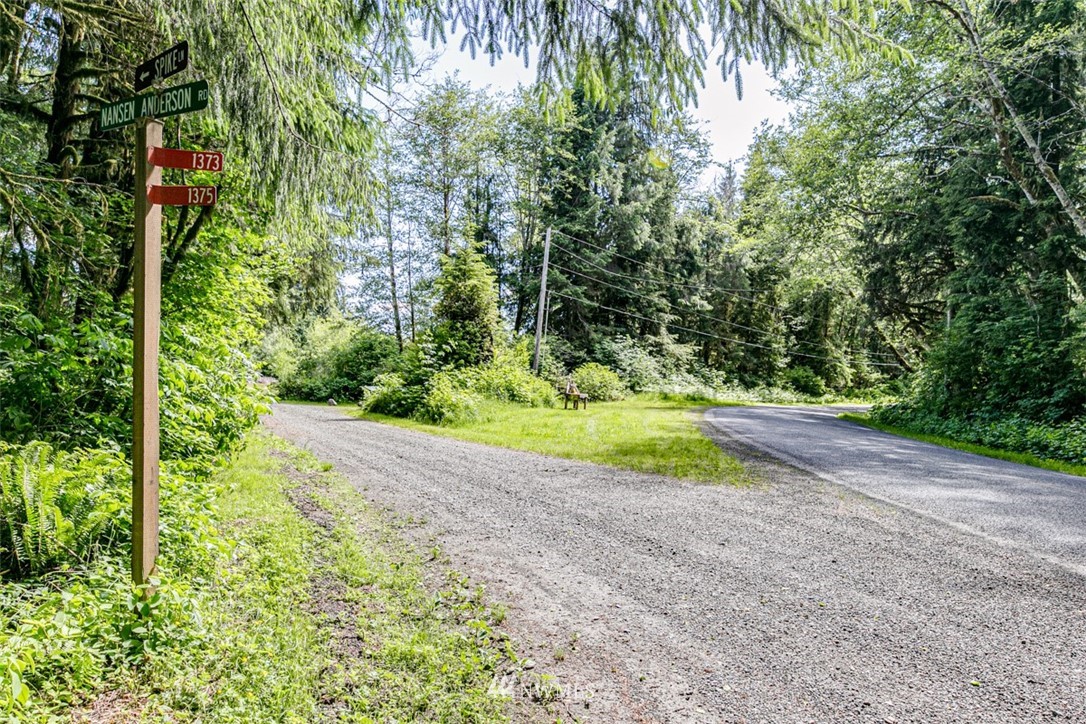 999 Oil City Road Forks, WA 98331 - Photo 3 of 29 Gallery Image 3