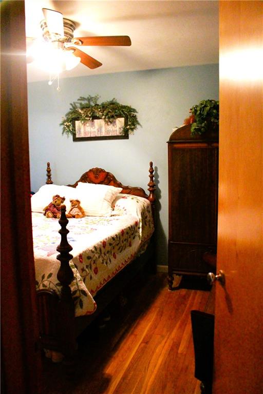 1020 Ridge Road Ambridge, PA 15003 - Photo 15 of 25 Bedroom 3