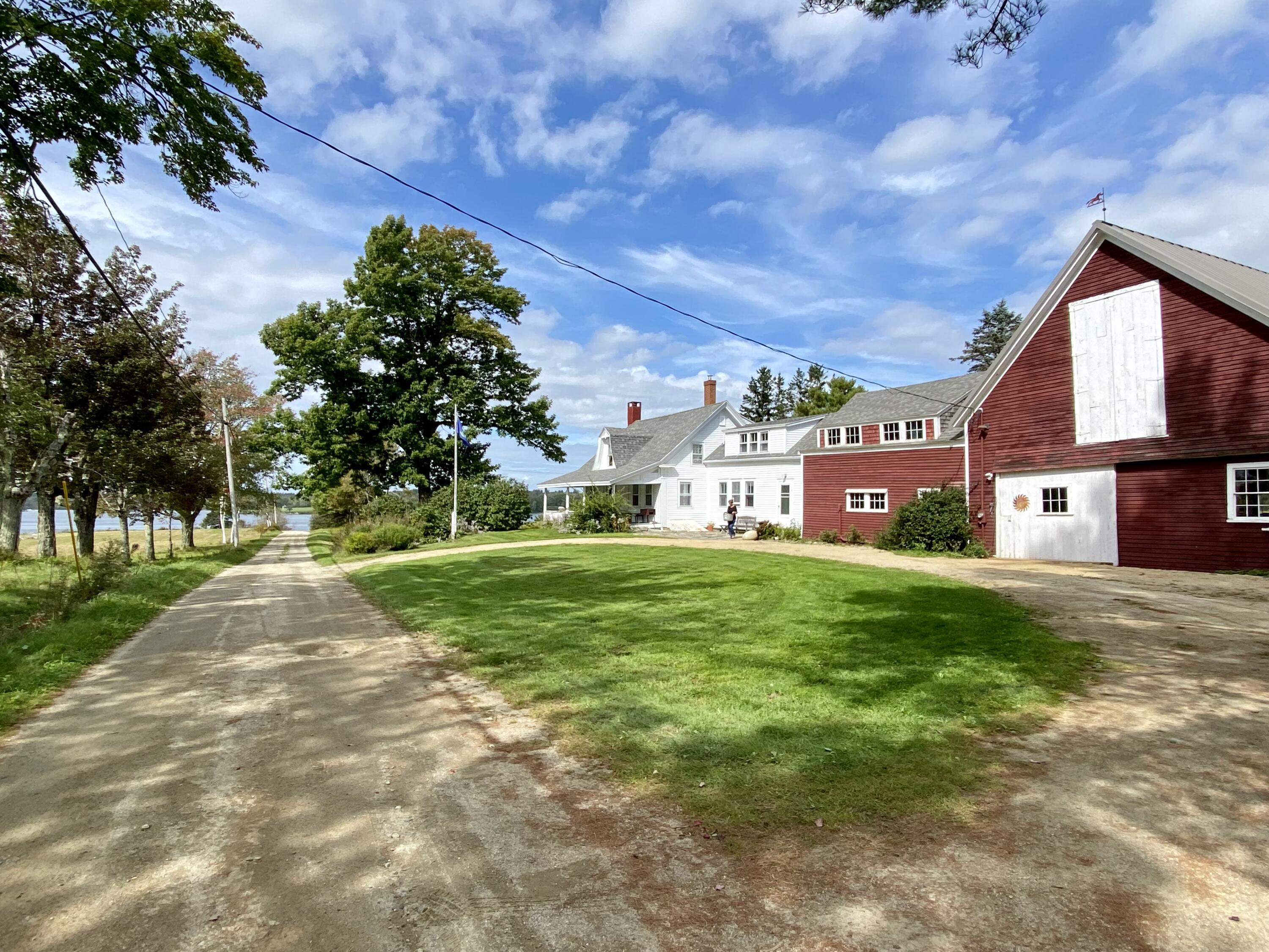 183 South Wharf Road Brooksville, ME 04617 - Photo 3 of 43 IMG_6419