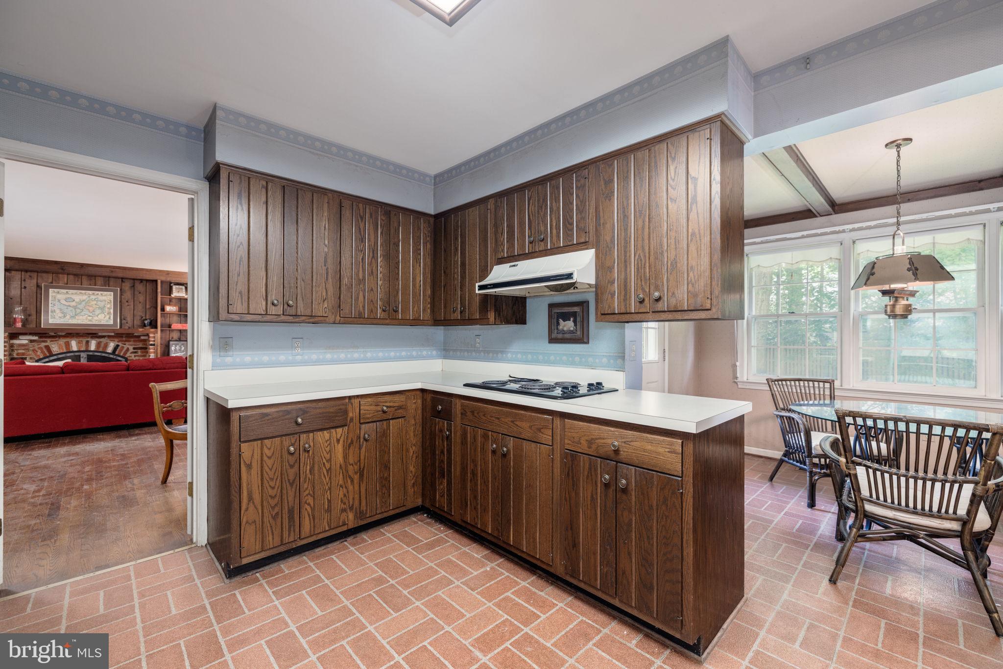 8009 Hackamore Drive Potomac, MD 20854 - Photo 6 of 19 Kitchen connecting to family room