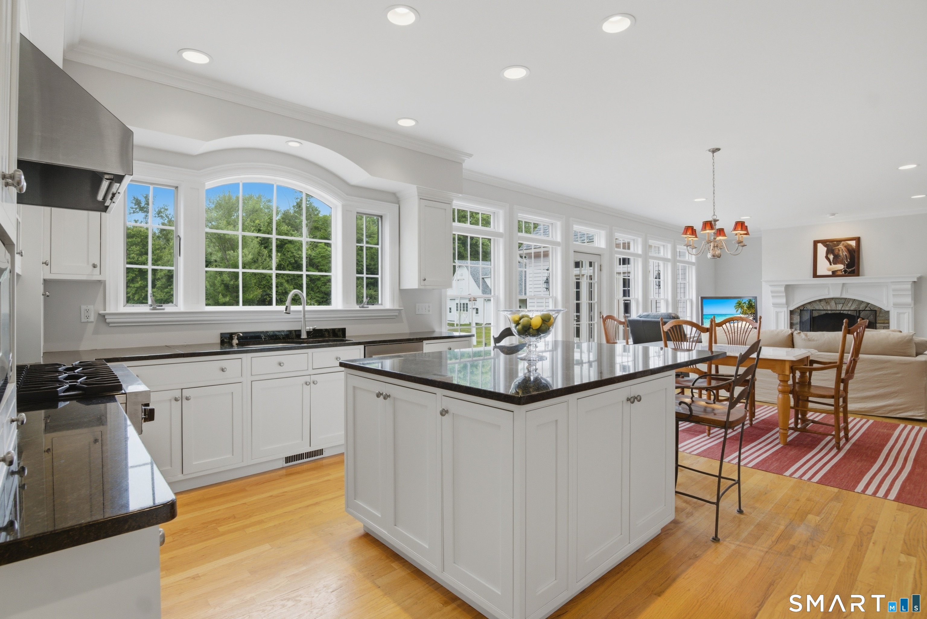395 Sperry Road Bethany, CT 06524 - Photo 7 of 40