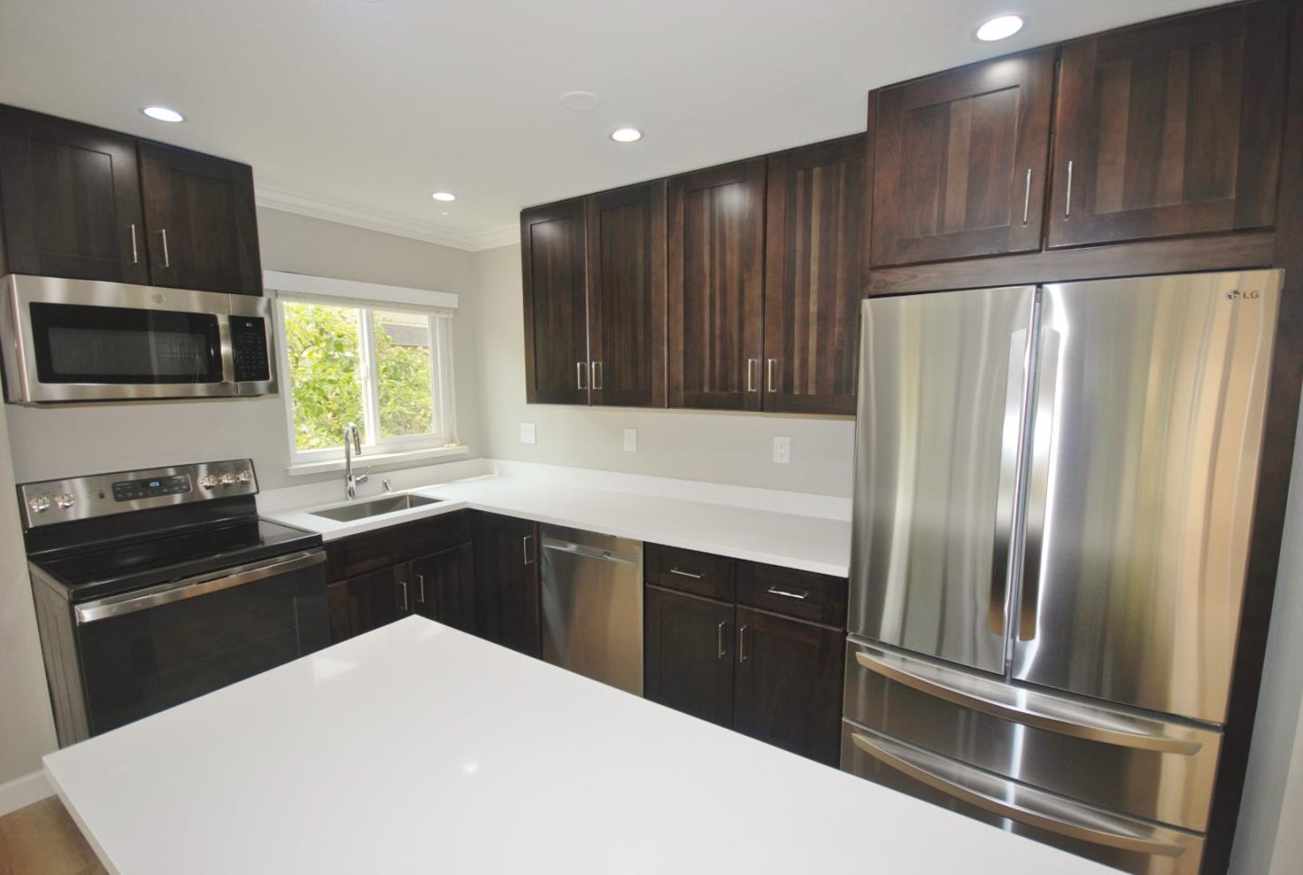 237 Elm Street San Mateo, CA 94401 - Photo 25 of 34