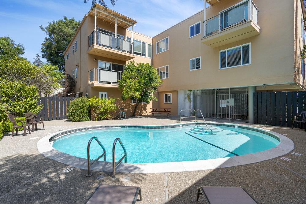 237 Elm Street San Mateo, CA 94401 - Photo 7 of 34