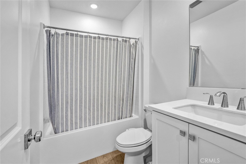302 Fawn Street Rancho Mission Viejo, CA 92694 - Photo 20 of 30 bathroom 1 on main living area