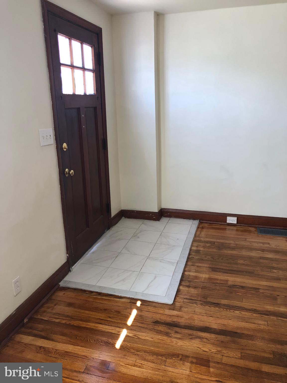 319 Grove Park Road Baltimore, MD 21225 - Photo 25 of 59 This ceramic foyer will save your beautiful floors