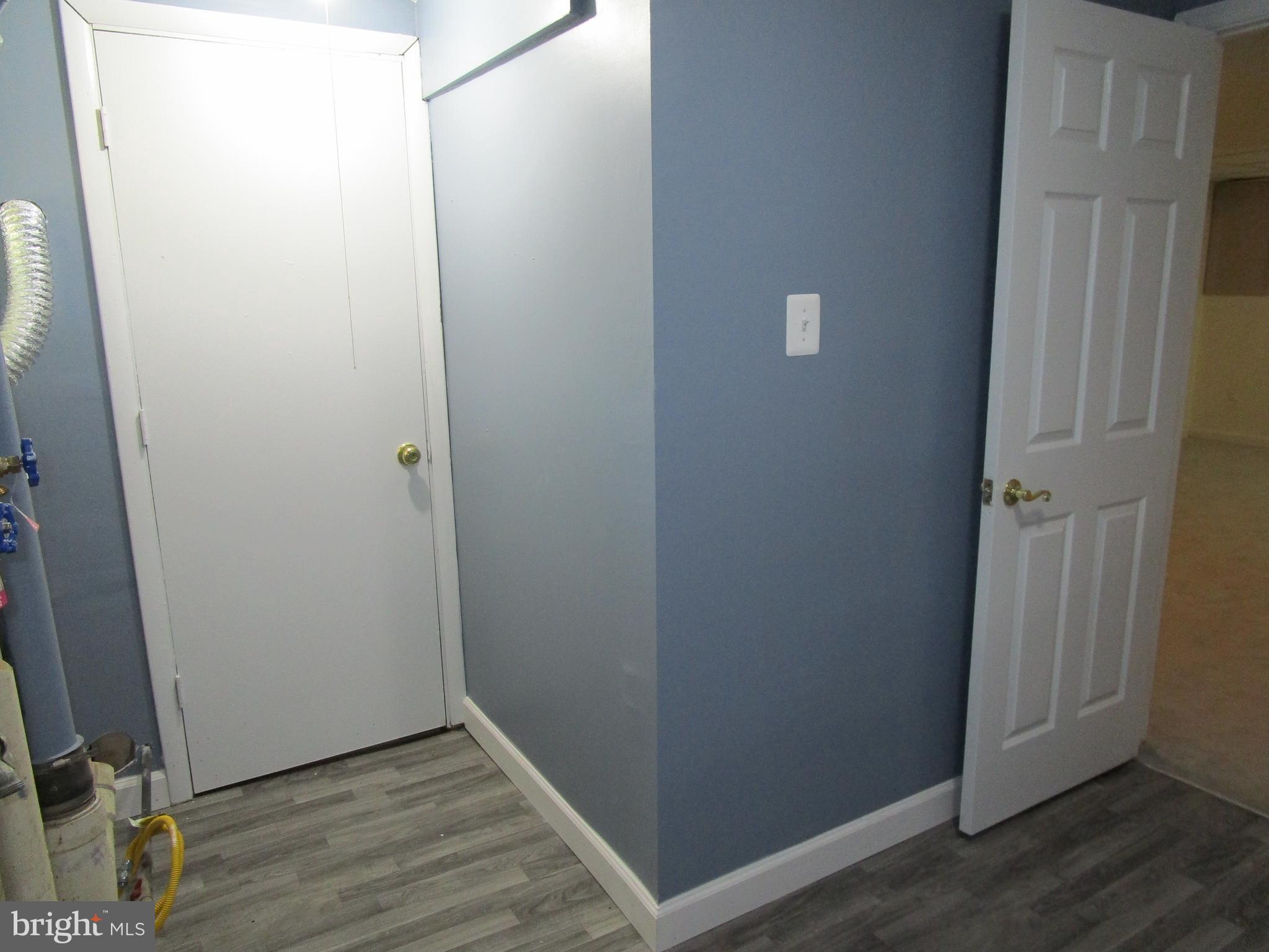 319 Grove Park Road Baltimore, MD 21225 - Photo 53 of 59 laundryroom