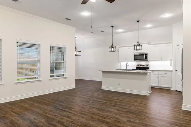 $274,900 | 103 Tate Lane, Greenville, TX 75402