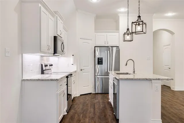 $274,900 | 103 Tate Lane, Greenville, TX 75402