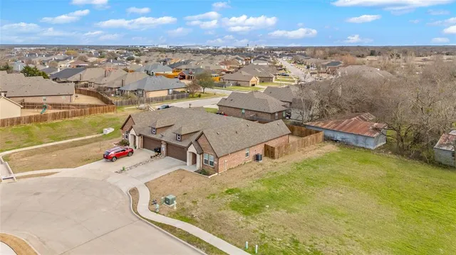 $274,900 | 103 Tate Lane, Greenville, TX 75402