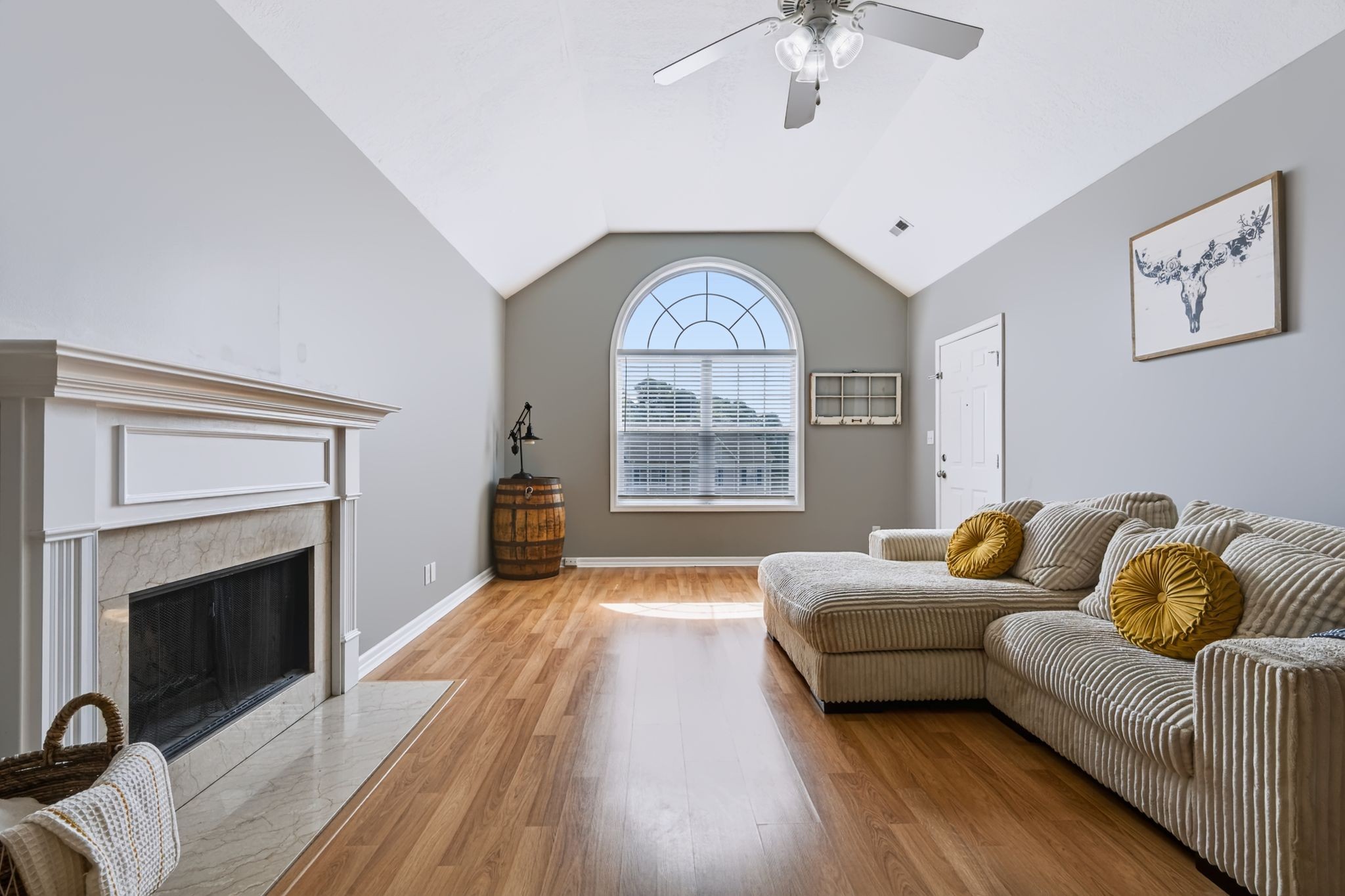 2862 Spring Meade Boulevard Columbia, TN 38401 - Photo 5 of 24