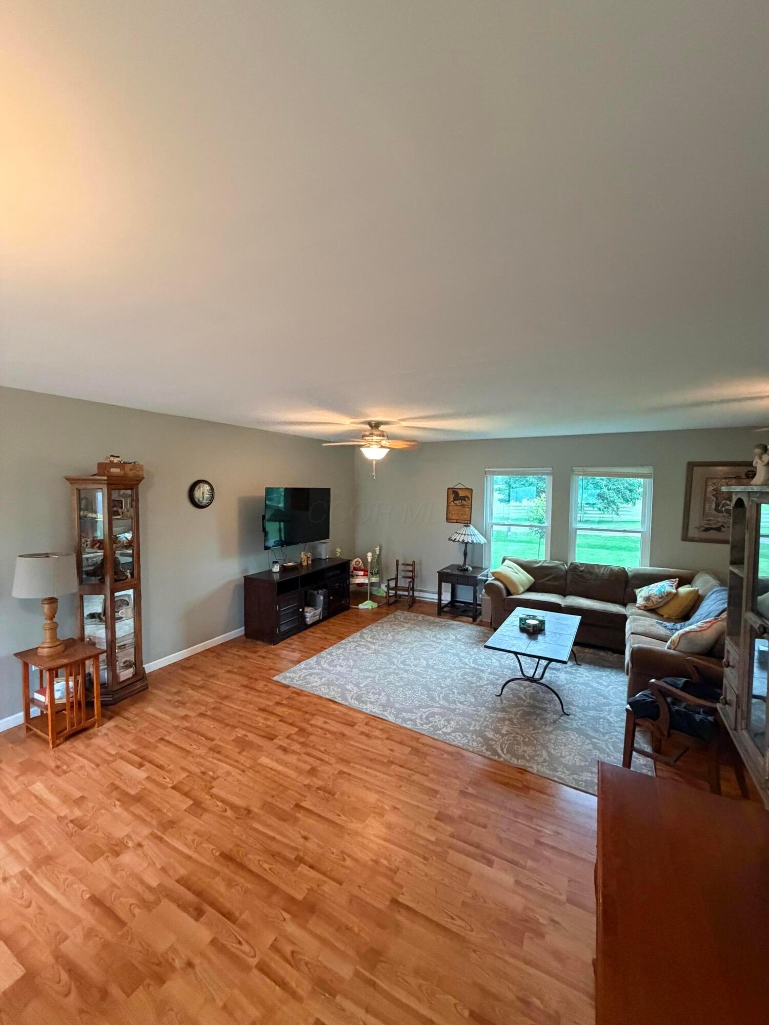 5377 Beard Road Springfield, OH 45502 - Photo 42 of 56 IMG_2378