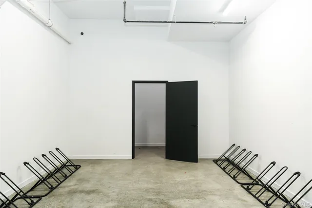 $3,800 | 135 East Park Avenue, Unit 3F, Long Beach, NY 11561