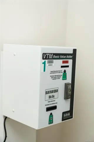 $3,800 | 135 East Park Avenue, Unit 3F, Long Beach, NY 11561