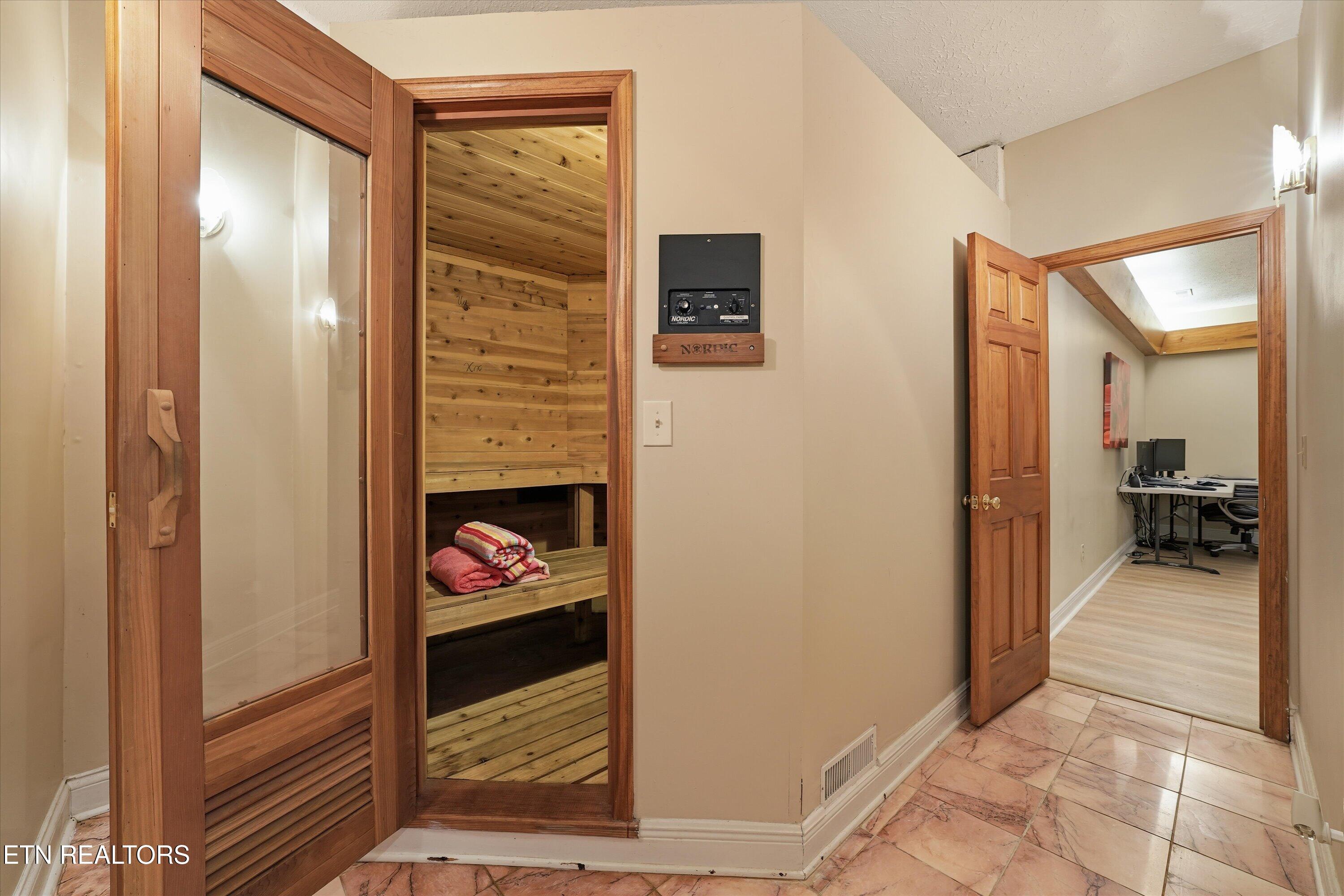 38 Palisades Parkway Oak Ridge, TN 37830 - Photo 40 of 55 40-38 Palisades Pkwy 19