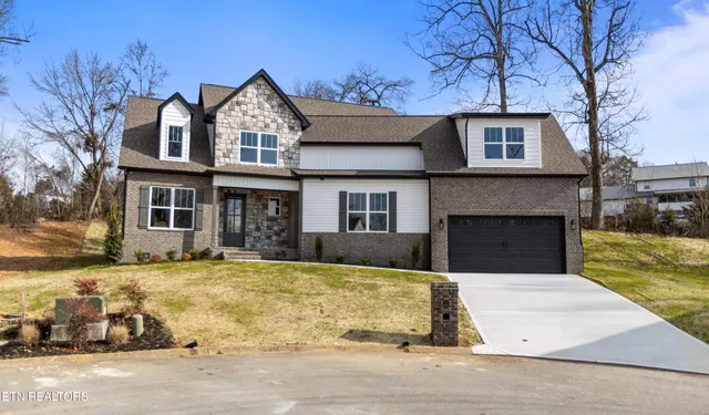 $674,900 | 4542 Christine Lynnae Street, Knoxville, TN 37938