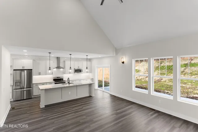 $674,900 | 4542 Christine Lynnae Street, Knoxville, TN 37938