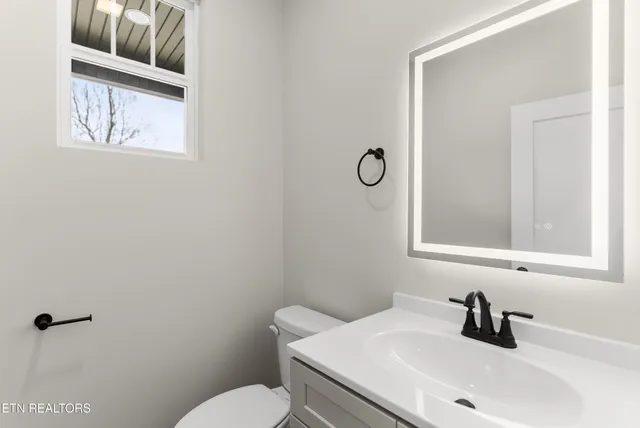 $674,900 | 4542 Christine Lynnae Street, Knoxville, TN 37938