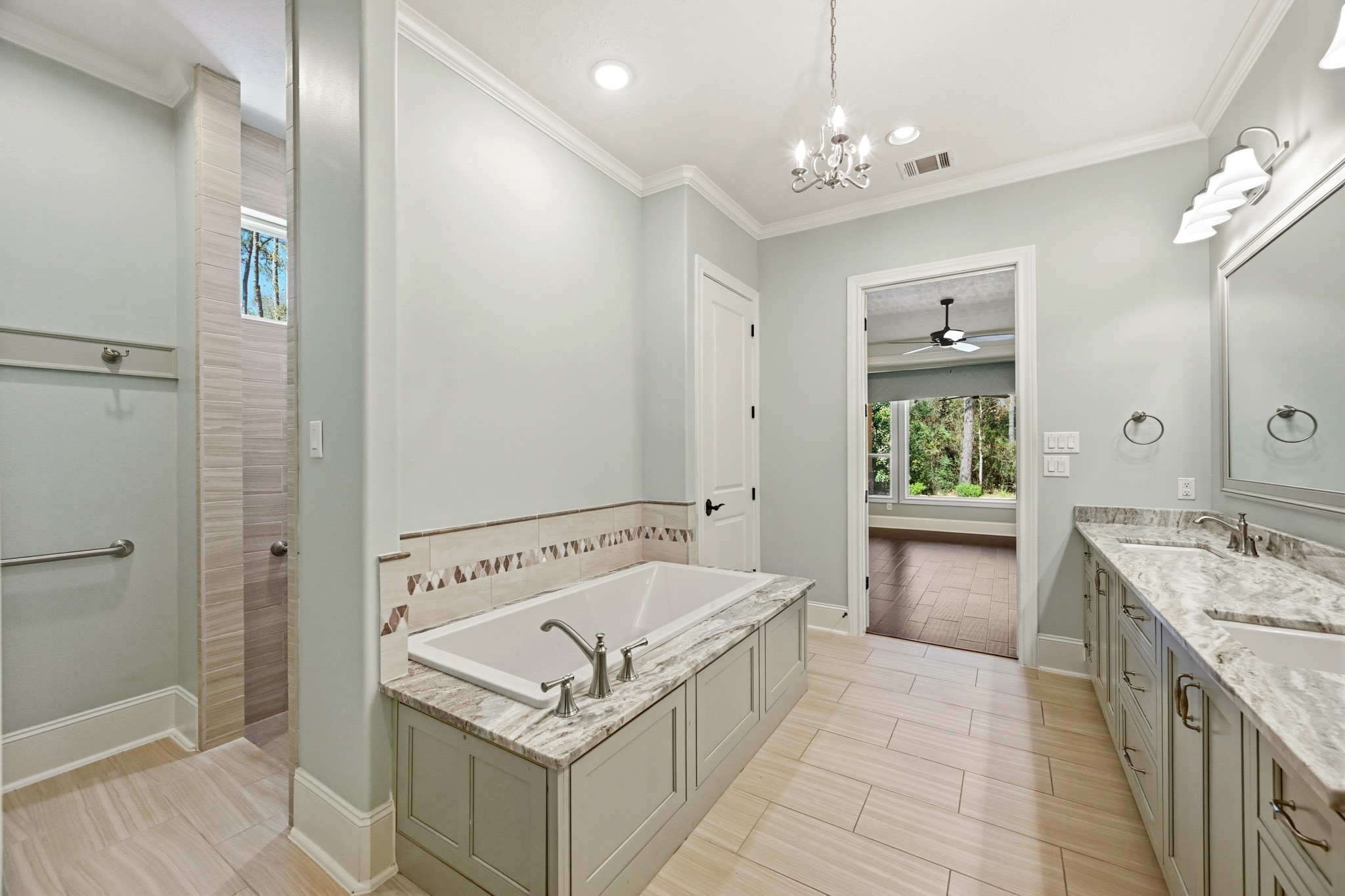 27322 Silver Jade Court Spring, TX 77386 - Photo 17 of 45 Primary bath.