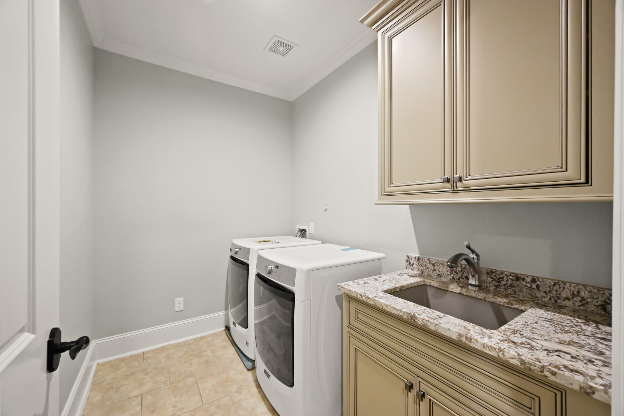 27322 Silver Jade Court Spring, TX 77386 - Photo 33 of 45 Second laundry room upstairs, so convenient for secondary bedrooms!