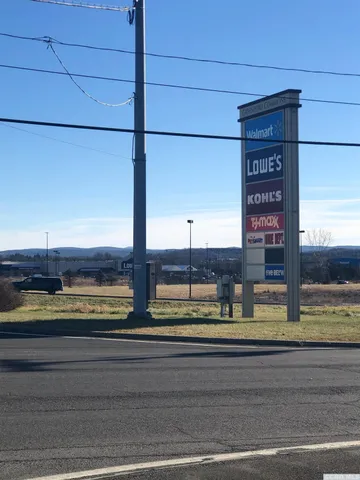 $1,590,000 | 469 Fairview Avenue, Greenport, NY 12534