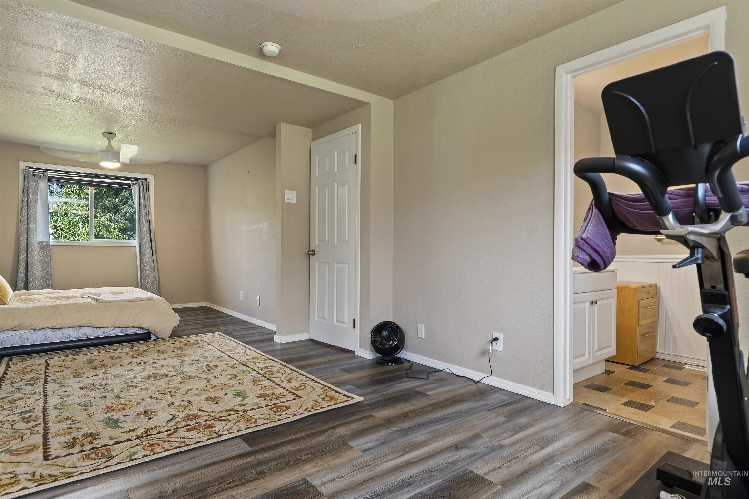 1159 East Wright Street Boise, ID 83706 - Photo 7 of 33